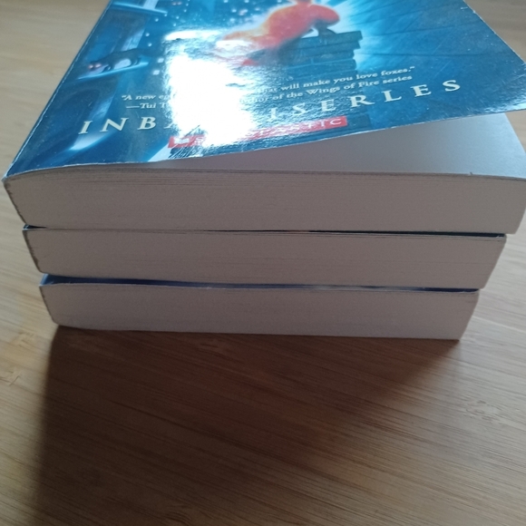 Foxcraft Complete Series Inbali Iserles Book Set 1 2 3 Lot The Taken Elders Mage - Picture 3 of 9